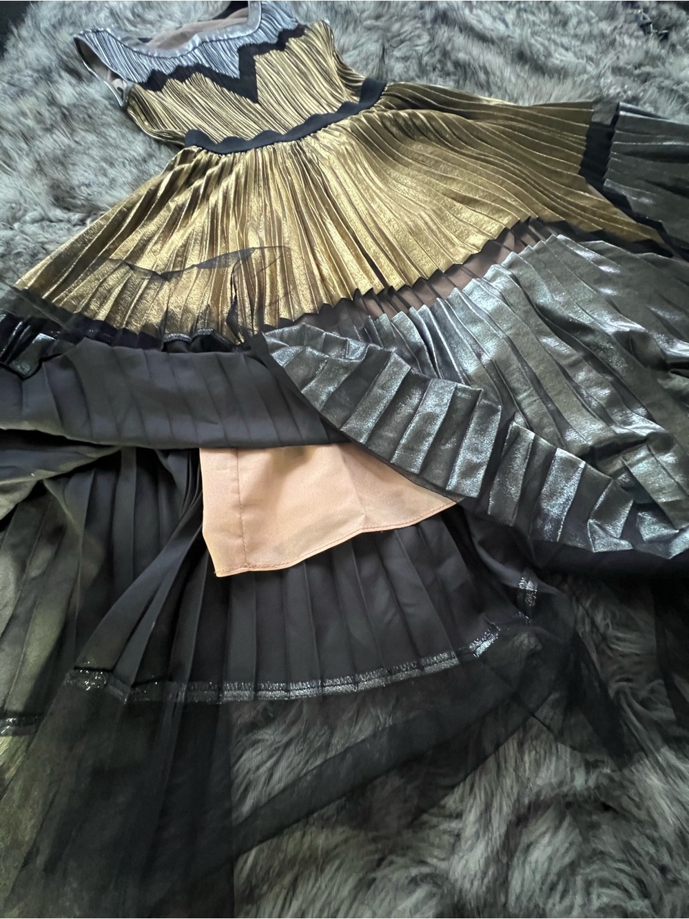 BCBGMaxAzria Metallic Gold and Silver Pleated Midi Dress - Picture 9 of 16